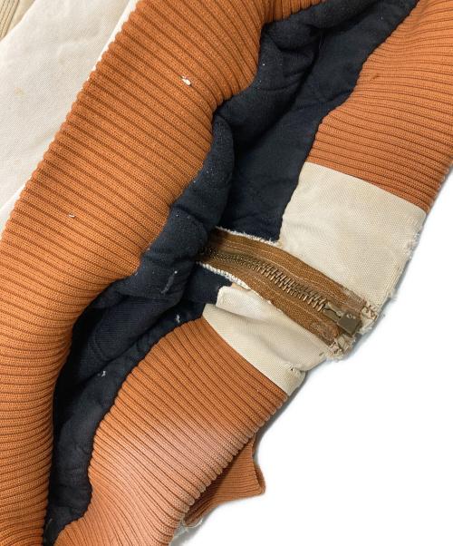 CarHartt（カーハート）CarHartt (カーハート) アクティブジャケット ベージュ サイズ:-の古着・服飾アイテム