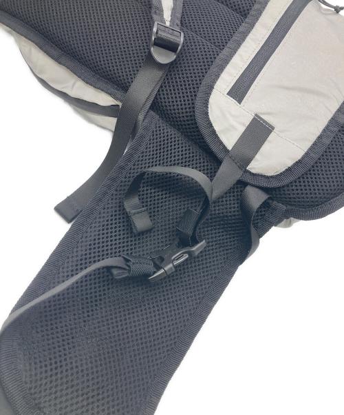 NEW BALANCE（ニューバランス）NEW BALANCE (ニューバランス) リフレクターリュック グレーの古着・服飾アイテム