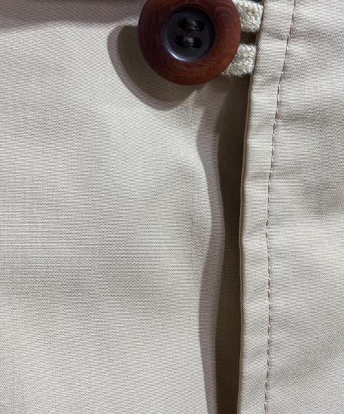 COMME des GARCONS HOMME（コムデギャルソン オム）COMME des GARCONS HOMME GOLDWIN (ゴールドウイン) WINDSTOPPER ステンカラーコート/コート」は、英語では WINDSTOPPER Balmacaan Coat ベージュ サイズ:XSの古着・服飾アイテム