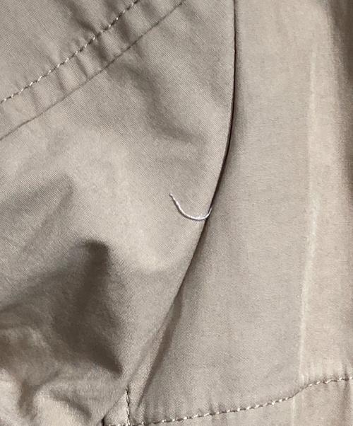 COMME des GARCONS HOMME（コムデギャルソン オム）COMME des GARCONS HOMME GOLDWIN (ゴールドウイン) WINDSTOPPER ステンカラーコート/コート」は、英語では WINDSTOPPER Balmacaan Coat ベージュ サイズ:XSの古着・服飾アイテム
