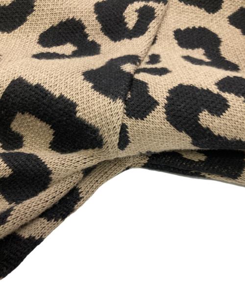 ATMOS（アトモス）atmos (アトモス) Small Logo Patch Knit Sweater LEOPARD ベージュ サイズ:Ｌの古着・服飾アイテム