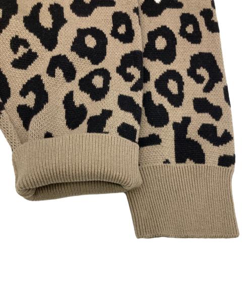 ATMOS（アトモス）atmos (アトモス) Small Logo Patch Knit Sweater LEOPARD ベージュ サイズ:Ｌの古着・服飾アイテム