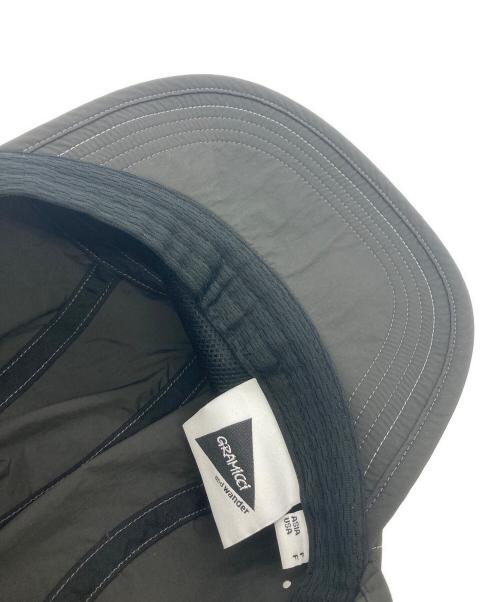 GRAMICCI（グラミチ）GRAMICCI (グラミチ) and wander (アンドワンダー) BRUSHED NYLON SUNSHADE CAP グレーの古着・服飾アイテム