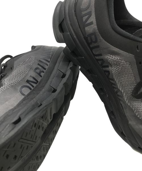 on（オン）On (オン) Cloudflow 5 ブラック サイズ:US8.5の古着・服飾アイテム