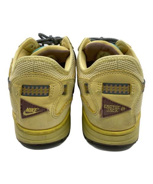 NIKE（ナイキ）NIKE (ナイキ) TRAVIS SCOTT (トラヴィススコット) ローカットスニーカー イエロー サイズ:SIZE US10　(28cm)の古着・服飾アイテム