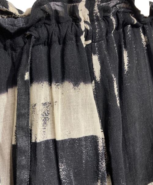 Y's（ワイズ）Y's (ワイズ) 抜染サルエルワイドパンツ/Discharge printed sarrouel wide pants ブラック サイズ:2の古着・服飾アイテム