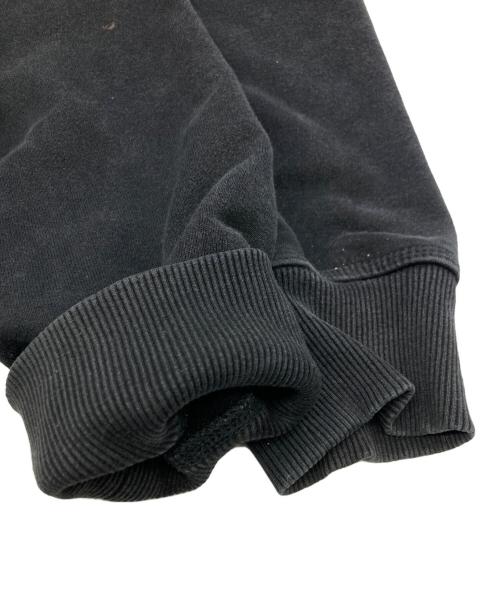 stussy（ステューシー）stussy (ステューシー) フロントロゴ刺繍パーカー ブラック サイズ:Ｌの古着・服飾アイテム