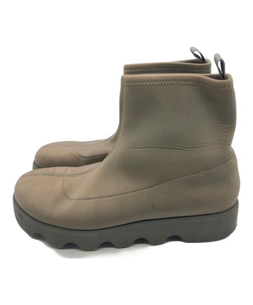 ISSEY MIYAKE（イッセイミヤケ）ISSEY MIYAKE (イッセイミヤケ) UN (ユナイテッドヌード) BOUNCE SHORT BOOT ベージュ サイズ:40の古着・服飾アイテム
