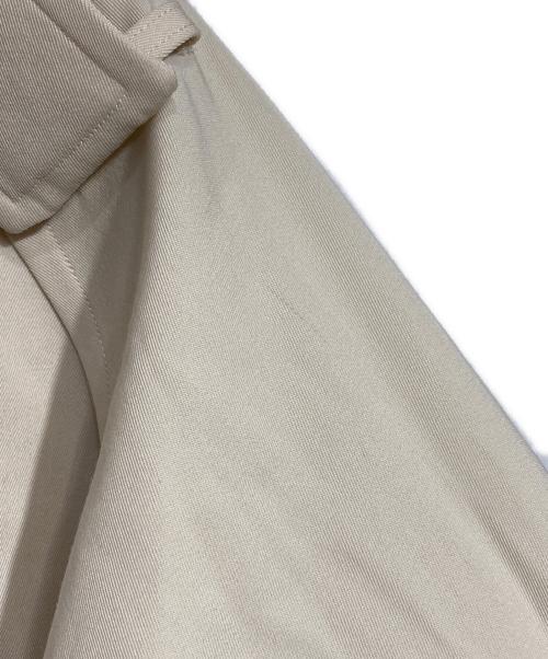 AURALEE（オーラリー）AURALEE (オーラリー) WOOL MAX GABARDINE TRENCH COAT/ウール・マックス・ギャバジン・トレンチコート アイボリーの古着・服飾アイテム