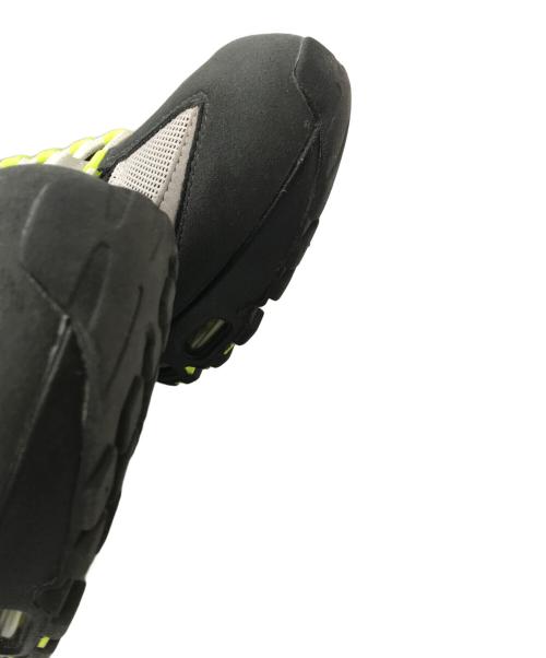 NIKE（ナイキ）NIKE (ナイキ) AIR MAX 95 OG BIG BUBBLE ホワイト×グレー サイズ:US 10.5 （28.5cm）の古着・服飾アイテム