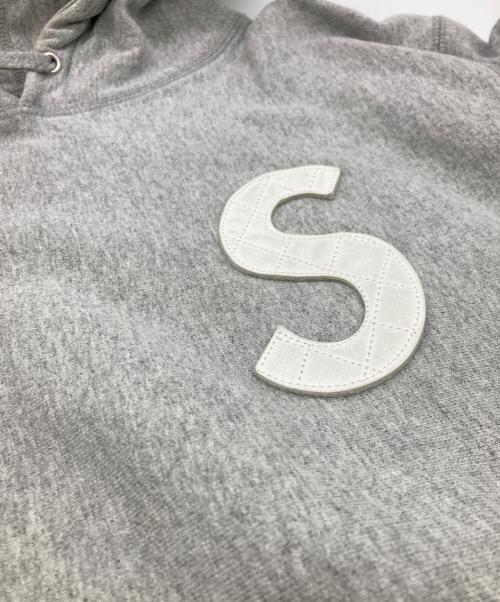 SUPREME（シュプリーム）Supreme (シュプリーム) S logo Quilted Hooded Sweatshirt グレー サイズ:Lの古着・服飾アイテム
