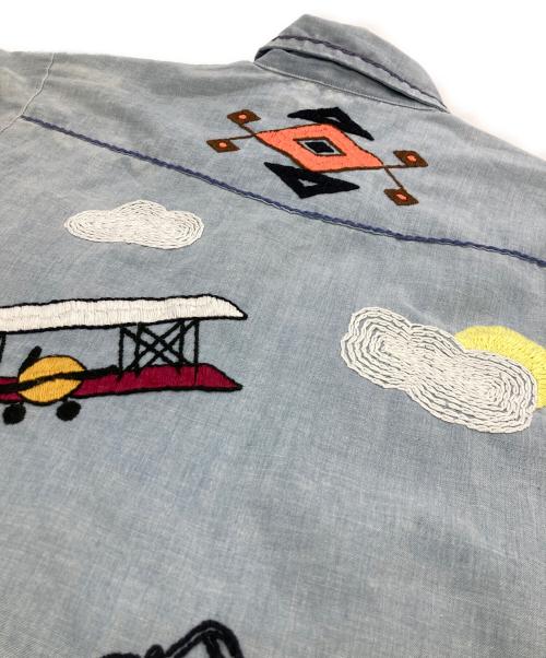 DEE CEE（ディーシー）DEE CEE (ディーシー) 80s刺繍ウエスタンシャツ ブルー サイズ:	SIZE 15 1/2-33の古着・服飾アイテム