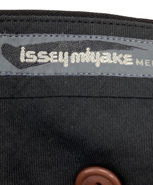 ISSEY MIYAKE MEN（イッセイミヤケメン）ISSEY MIYAKE MEN (イッセイミヤケメン) 絣ストライプスラックス/Kasuri stripe slacks / Trousers グレー サイズ:Mの古着・服飾アイテム