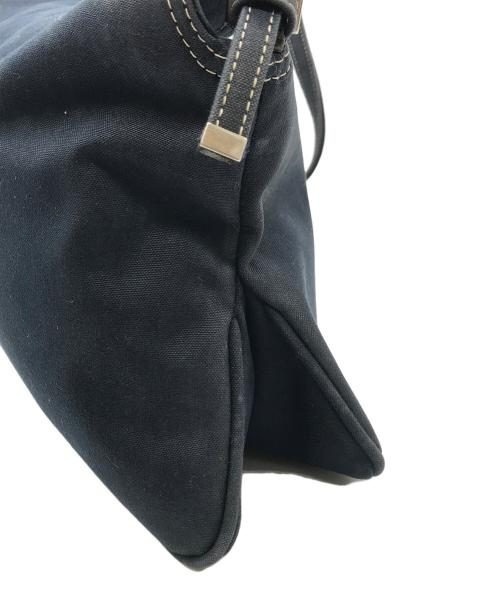 FENDI（フェンディ）FENDI (フェンディ) マーブルダブルフラップバケットバッグ ネイビーの古着・服飾アイテム