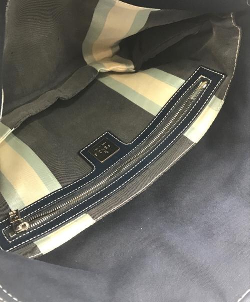 FENDI（フェンディ）FENDI (フェンディ) マーブルダブルフラップバケットバッグ ネイビーの古着・服飾アイテム