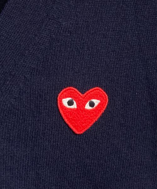 PLAY COMME des GARCONS（プレイコムデギャルソン）PLAY COMME des GARCONS (プレイコムデギャルソン) ハートワッペンカーディガン ネイビー サイズ:XXLの古着・服飾アイテム