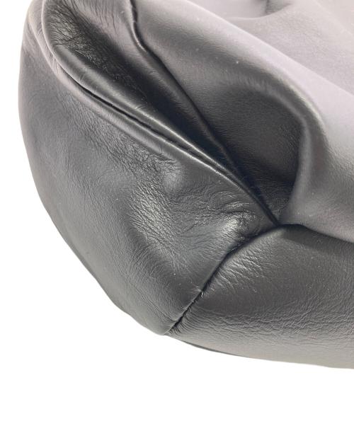 ear PAPILLONNER（イアパピヨネ）ear PAPILLONNER (イアパピヨネ) コロンボストンバッグ ブラックの古着・服飾アイテム