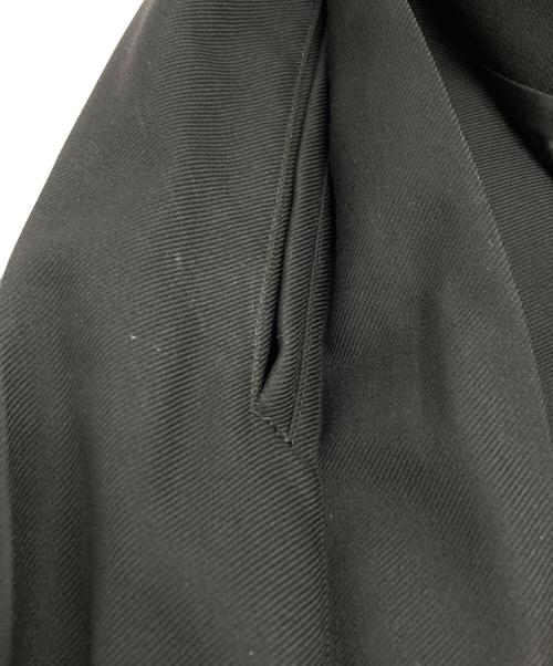 VERSACE（ヴェルサーチェ）VERSACE (ヴェルサーチェ) ギャバジンウールラップショーツ/Wool Gabardine Wrap Shorts ブラック サイズ:50の古着・服飾アイテム