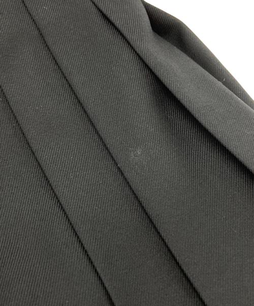 VERSACE（ヴェルサーチェ）VERSACE (ヴェルサーチェ) ギャバジンウールラップショーツ/Wool Gabardine Wrap Shorts ブラック サイズ:50の古着・服飾アイテム