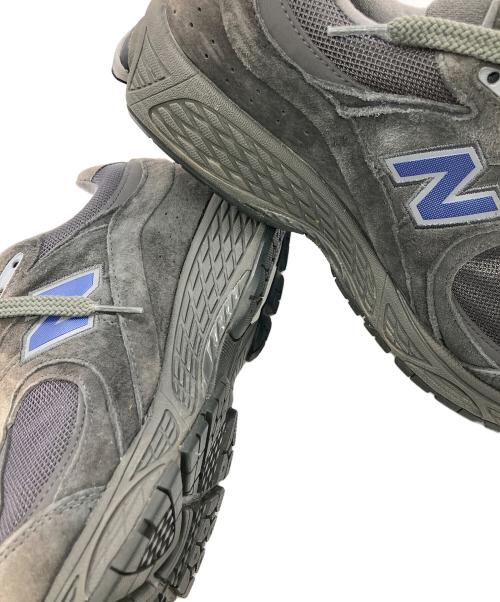 NEW BALANCE（ニューバランス）NEW BALANCE (ニューバランス) BEAMS (ビームス) 別注2002R ゴアテックスローカットスニーカー グレー サイズ:US9.5 （27.5cm）の古着・服飾アイテム