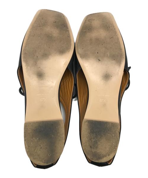 Pippichic（ピッピシック）Pippichic (ピッピシック) スクエア センターオープン フラットシューズ ブラック サイズ:SIZE　EU37 1/2 (23.5-24cm)の古着・服飾アイテム