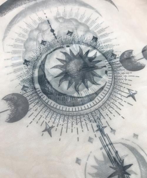 melt the lady（メルトザレディ）MELT THE LADY (メルトザレディ) horoscope tattoo tops ベージュ サイズ:	SIZE Free 未使用品の古着・服飾アイテム