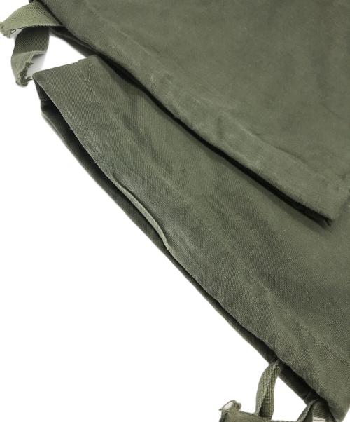 ベルギー軍（ベルギーグン）ベルギー軍 (ベルギーグン) M-88カーゴパンツ カーキ サイズ:SIZE 2Bの古着・服飾アイテム