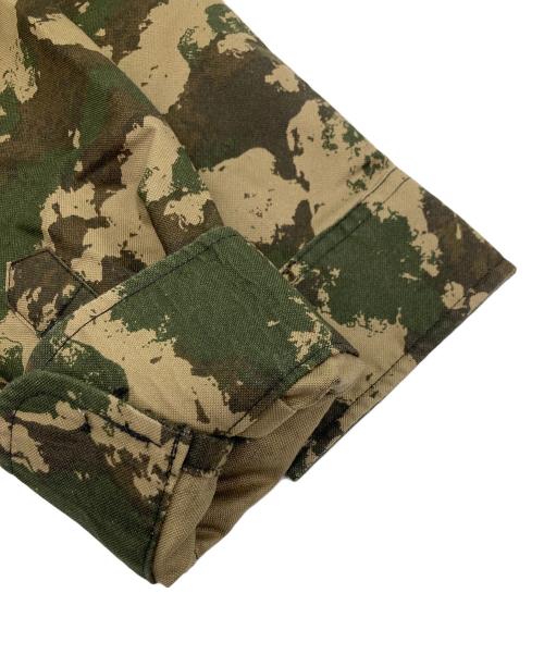 Carhartt WIP（カーハート ワーク イン プログレス）Carhartt WIP (カーハート ワーク イン プログレス) Camo Painted Shirt カーキ サイズ:	SIZE Mの古着・服飾アイテム