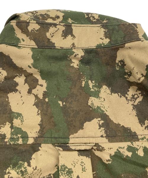 Carhartt WIP（カーハート ワーク イン プログレス）Carhartt WIP (カーハート ワーク イン プログレス) Camo Painted Shirt カーキ サイズ:	SIZE Mの古着・服飾アイテム