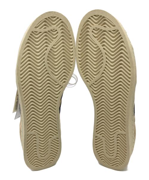 adidas（アディダス）adidas (アディダス) Superstar 82 ベージュ サイズ:SIZE US10　(28cm)の古着・服飾アイテム