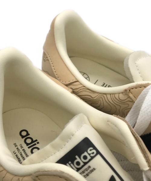 adidas（アディダス）adidas (アディダス) Superstar 82 ベージュ サイズ:SIZE US10　(28cm)の古着・服飾アイテム
