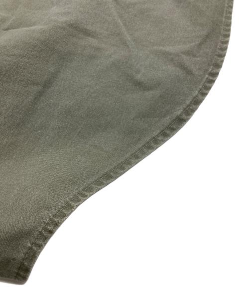 CarHartt（カーハート）CarHartt (カーハート) ボタンダウンシャツ グリーン サイズ:不明(実寸参照）の古着・服飾アイテム