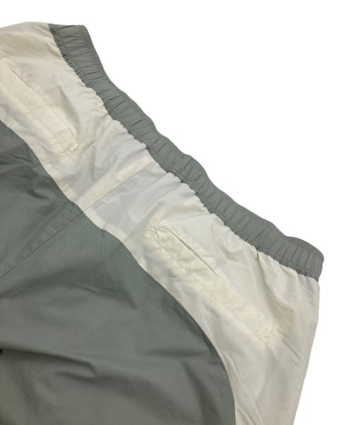 F.C.R.B.（エフシーレアルブリストル）F.C.R.B. (エフシーレアルブリストル) WARM UP PANTS グレー サイズ:Mの古着・服飾アイテム