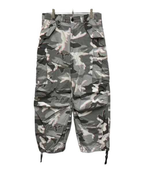 uniform experiment（ユニフォームエクスペリメント）uniform experiment (ユニフォームエクスペリメント) MOIRE CAMOUFLAGE CARGO PANTS グレー サイズ:2の古着・服飾アイテム