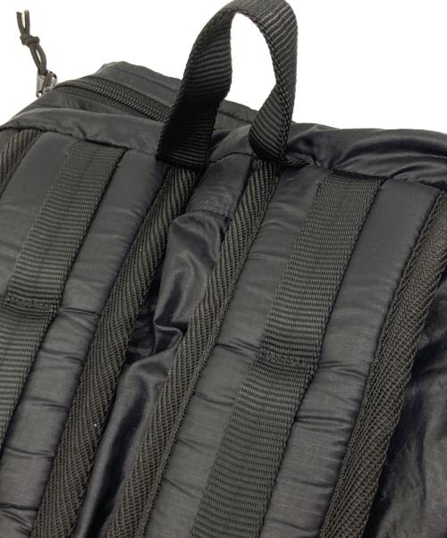 Epperson Mountaineering（エパーソンマウンテニアリング）epperson mountaineering (エパーソンマウンテニアリング) パッカブルバックパック ブラックの古着・服飾アイテム