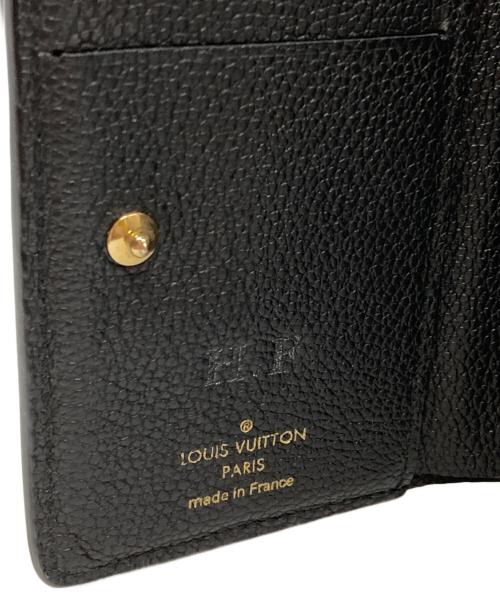 LOUIS VUITTON（ルイ ヴィトン）LOUIS VUITTON (ルイ ヴィトン) 2つ折り財布/Clea Wallet Monogram Empreinte ブラックの古着・服飾アイテム