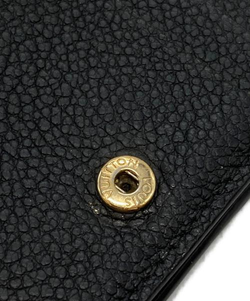 LOUIS VUITTON（ルイ ヴィトン）LOUIS VUITTON (ルイ ヴィトン) 2つ折り財布/Clea Wallet Monogram Empreinte ブラックの古着・服飾アイテム