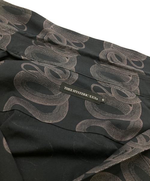 Thee Hysteric XXX（ジィ ヒステリックトリプルエックス）Thee Hysteric XXX (ジィ ヒステリックトリプルエックス) Snake Loop LS Shirt ブラック サイズ:Sの古着・服飾アイテム