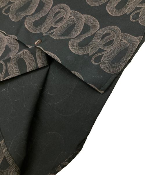 Thee Hysteric XXX（ジィ ヒステリックトリプルエックス）Thee Hysteric XXX (ジィ ヒステリックトリプルエックス) Snake Loop LS Shirt ブラック サイズ:Sの古着・服飾アイテム