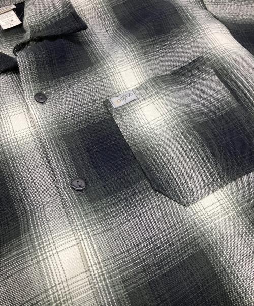 CalTop（キャルトップ）CalTop (キャルトップ) オンブレチェックシャツ グレー サイズ:Ｍの古着・服飾アイテム