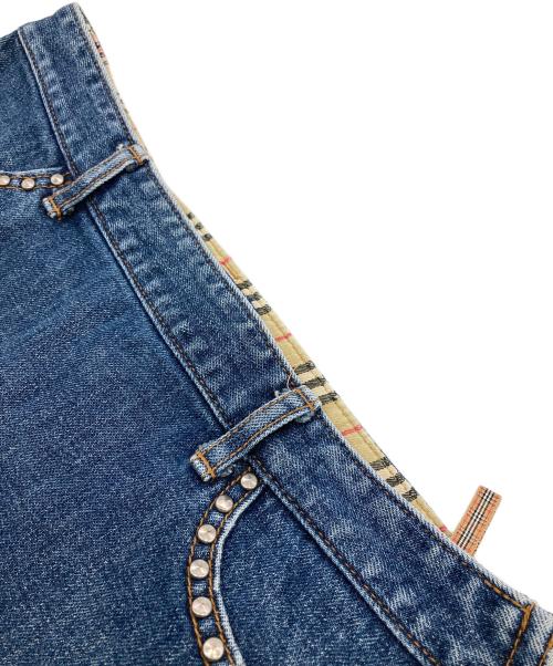 BURBERRY BLUE LABEL（バーバリー ブルー レーベル）BURBERRY BLUE LABEL (バーバリー ブルー レーベル) スタッズデニムスカート インディゴ サイズ:SIZE 38の古着・服飾アイテム