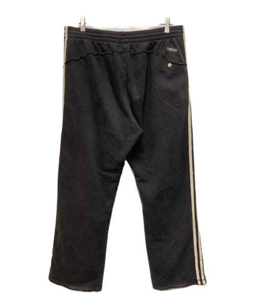 adidas（アディダス）adidas (アディダス) カッティング スウェットパンツ ブラック サイズ:2XOの古着・服飾アイテム