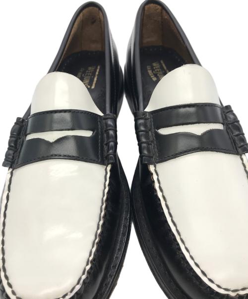 G.H.BASS（ジーエイチバス）G.H.BASS (ジーエイチバス) コインローファー ホワイト×ブラック サイズ:	SIZE 42 (26.5-27cm)の古着・服飾アイテム