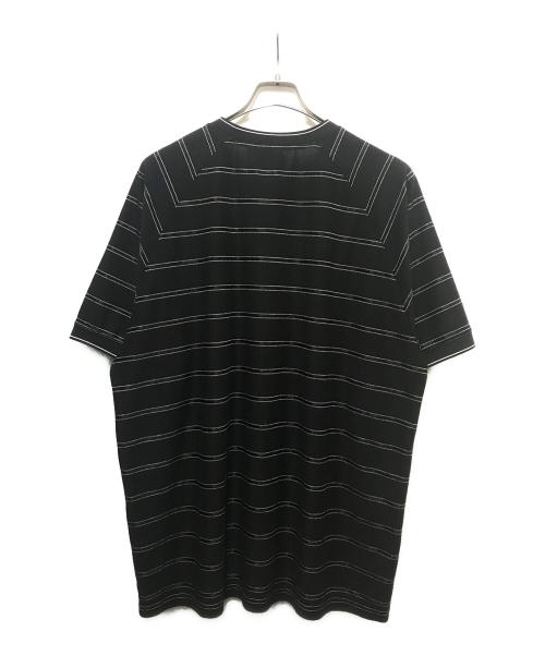SUPREME（シュプリーム）Supreme (シュプリーム) UMBRO (アンブロ) Stripe Soccer Jersey ブラック サイズ:XLの古着・服飾アイテム