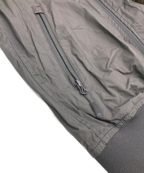 stussy（ステューシー）stussy (ステューシー) カモ柄ナイロンジャケット グリーン サイズ:Ｍの古着・服飾アイテム
