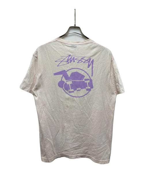 stussy（ステューシー）stussy (ステューシー) SKATEMAN TEE ピンク サイズ:Lの古着・服飾アイテム