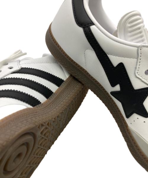 adidas（アディダス）adidas (アディダス) A BATHING APE (ア ベイシング エイプ) SAMBA BAPE ホワイト×ブラック サイズ:27cmの古着・服飾アイテム