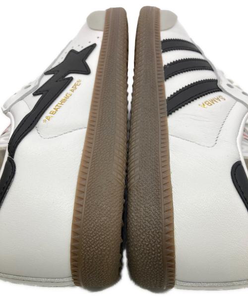 adidas（アディダス）adidas (アディダス) A BATHING APE (ア ベイシング エイプ) SAMBA BAPE ホワイト×ブラック サイズ:27cmの古着・服飾アイテム