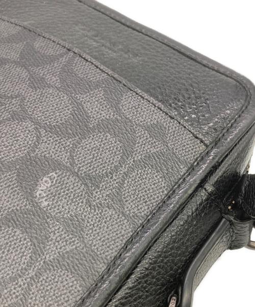 COACH（コーチ）COACH (コーチ) クロスボデイショルダーバッグ ブラック×グレーの古着・服飾アイテム