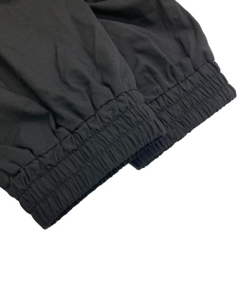 CALEE（キャリー）CALEE (キャリー) New Era (ニューエラ) CALEE LOGO OVERSIZED PIPING TRACK PANTS ブラック サイズ:Mの古着・服飾アイテム